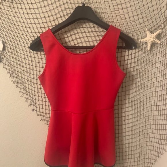 Red Short Sleeve Blouse Front Short, Back Long Peplum - Picture 2 of 3